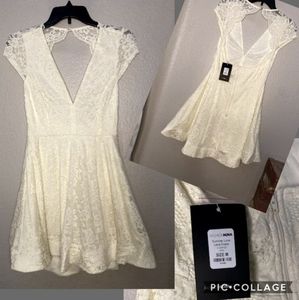 Fashion Nova lace dress